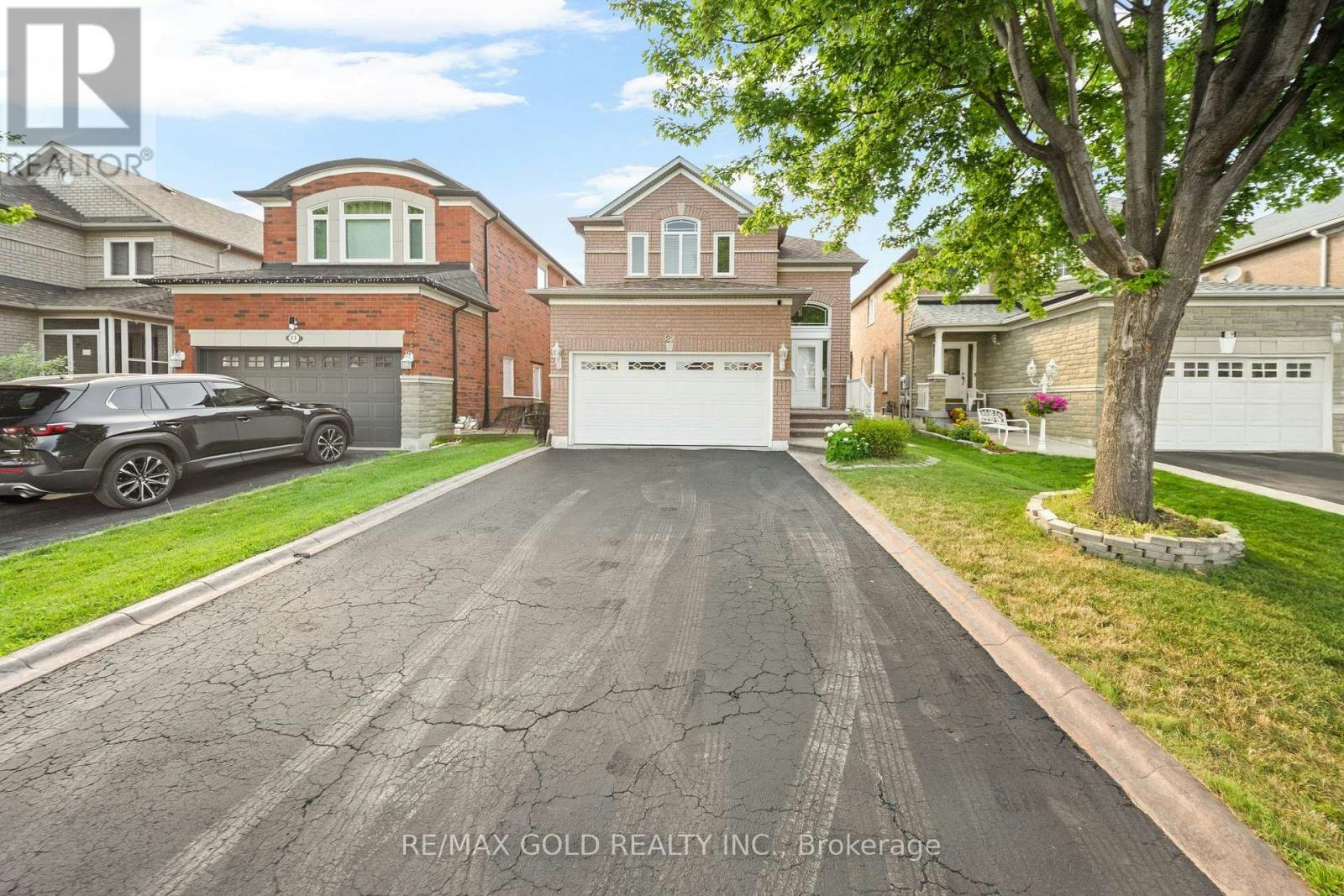 21 Pacific Wind Crescent, Brampton, ON, L6R 1Z9