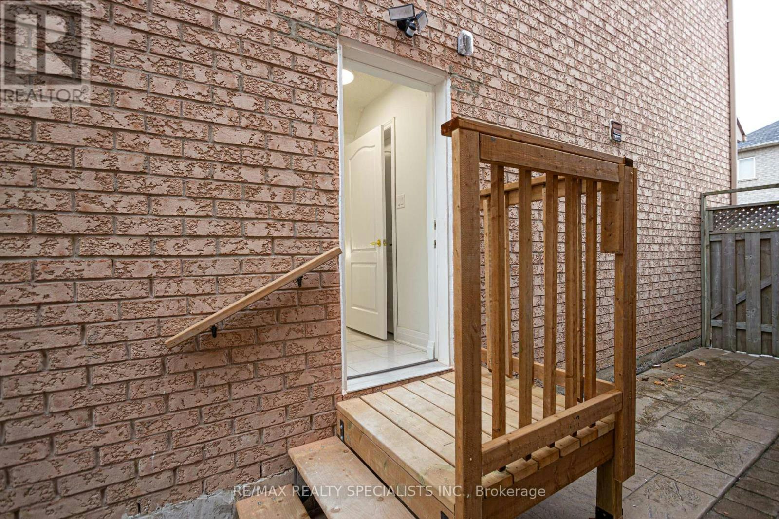 LOWER-5446 Tasha Drive, Mississauga, ON, L5M 6N5