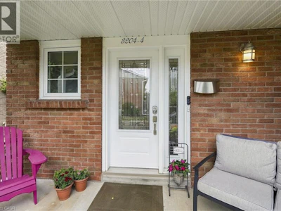 4-3204 New Street - 3