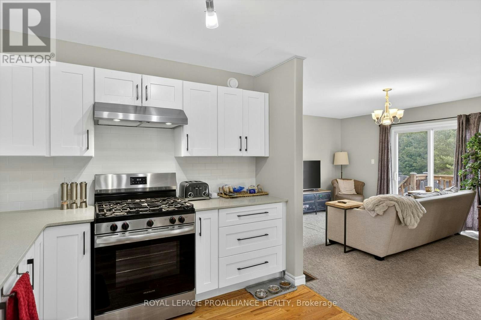 644 Trailview Drive, Peterborough, ON, K9J 8P3 - 11