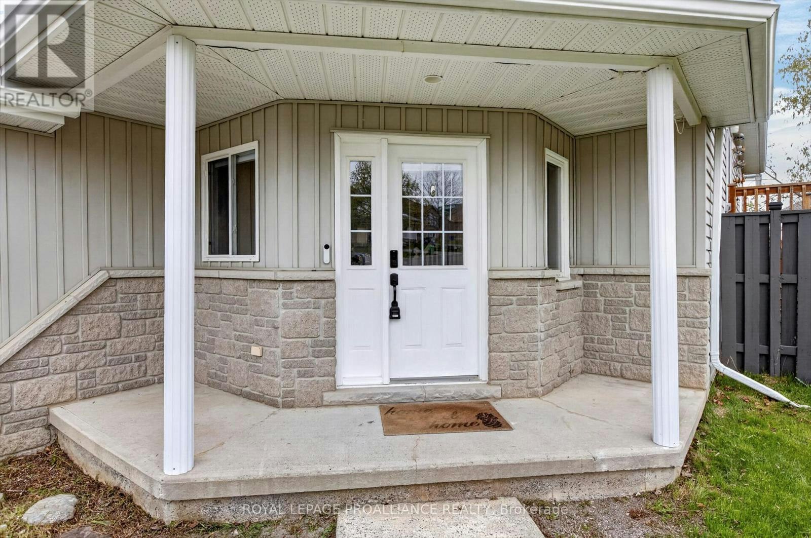 644 Trailview Drive, Peterborough, ON, K9J 8P3 - 5