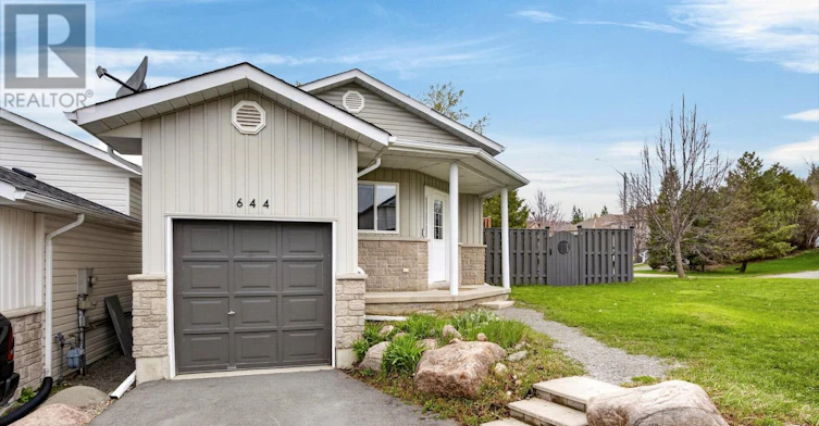 644 Trailview Drive, Peterborough, ON, K9J 8P3 - 4