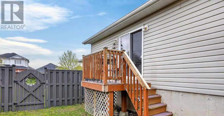 644 Trailview Drive, Peterborough, ON, K9J 8P3 - 37