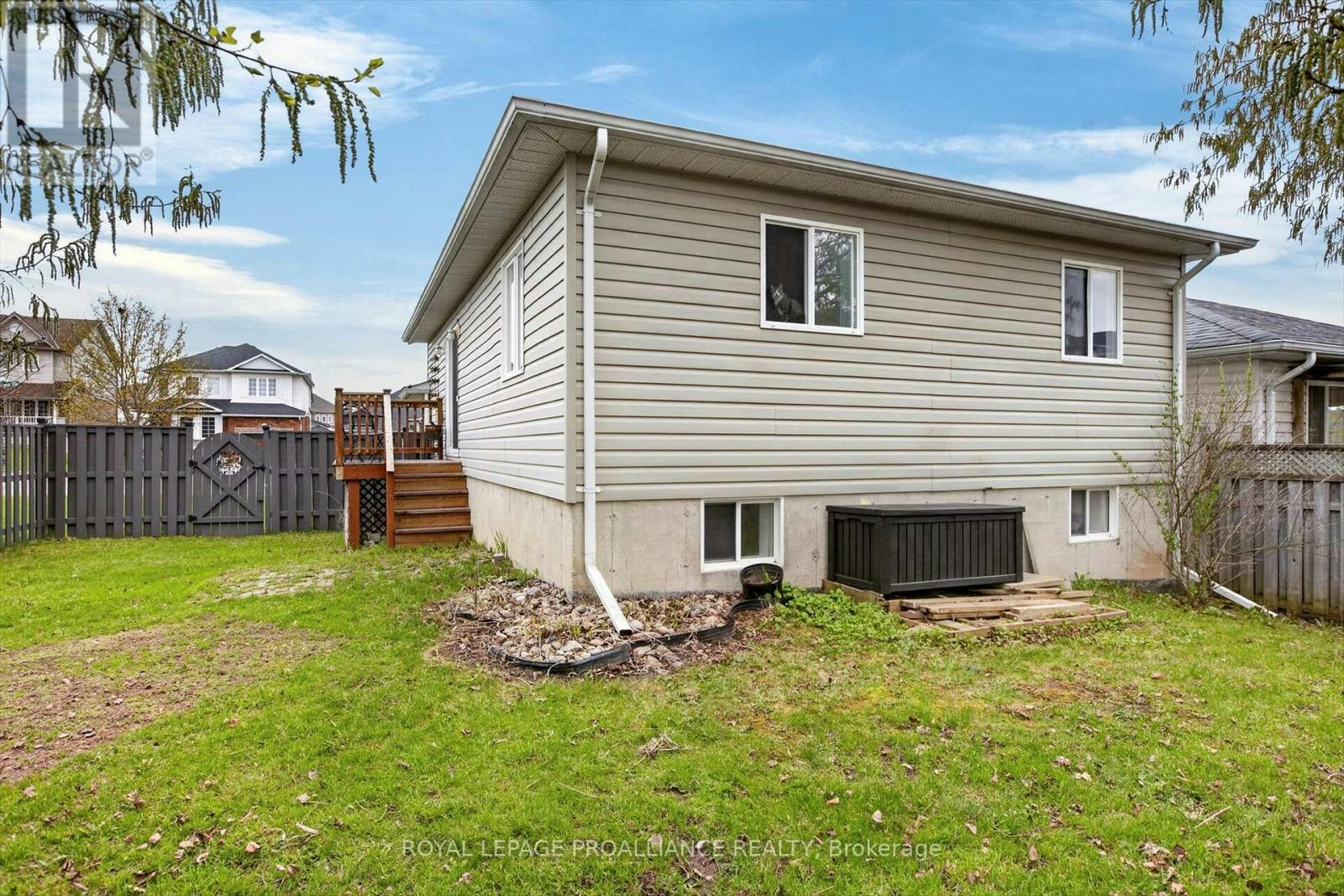 644 Trailview Drive, Peterborough, ON, K9J 8P3 - 36