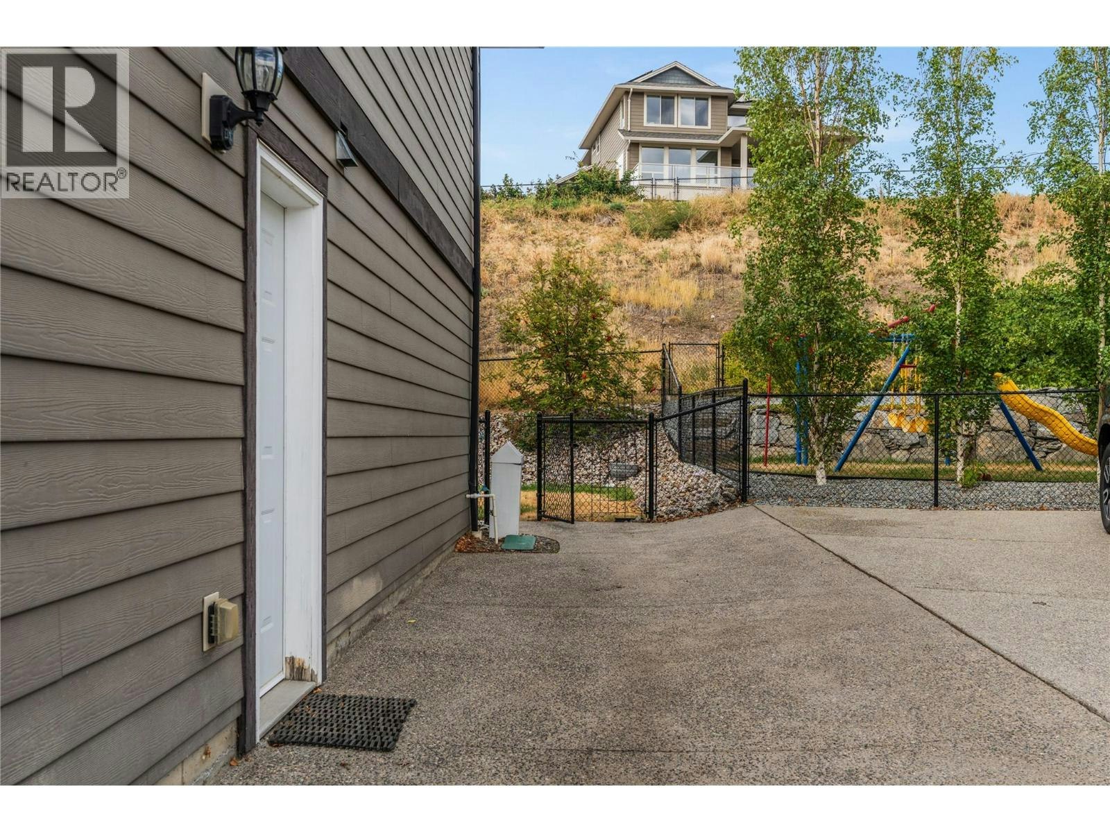 121 Blackcomb Court, Vernon, BC, V1B 4E1 - 42