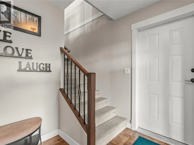 121 Blackcomb Court - 4
