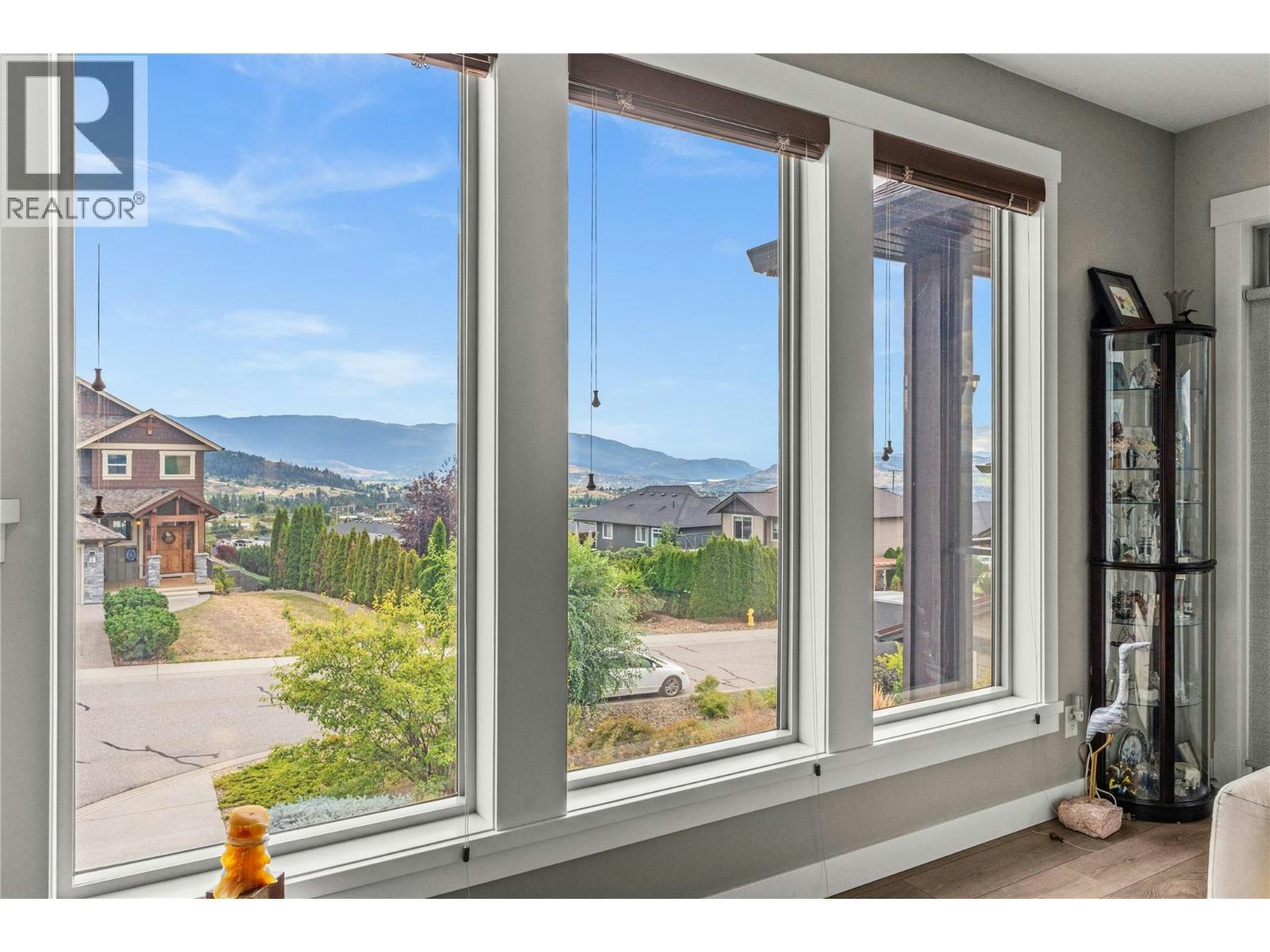 121 Blackcomb Court, Vernon, BC, V1B 4E1 - 16