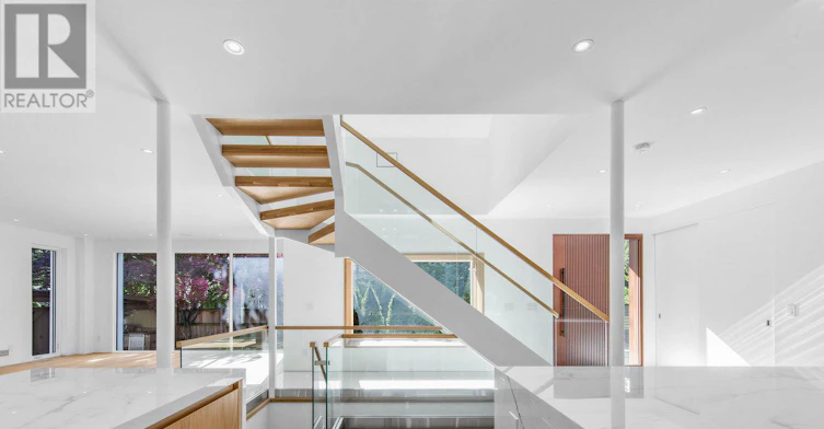 2 Addison Crescent, Toronto, ON, M3B 1K8 - 13