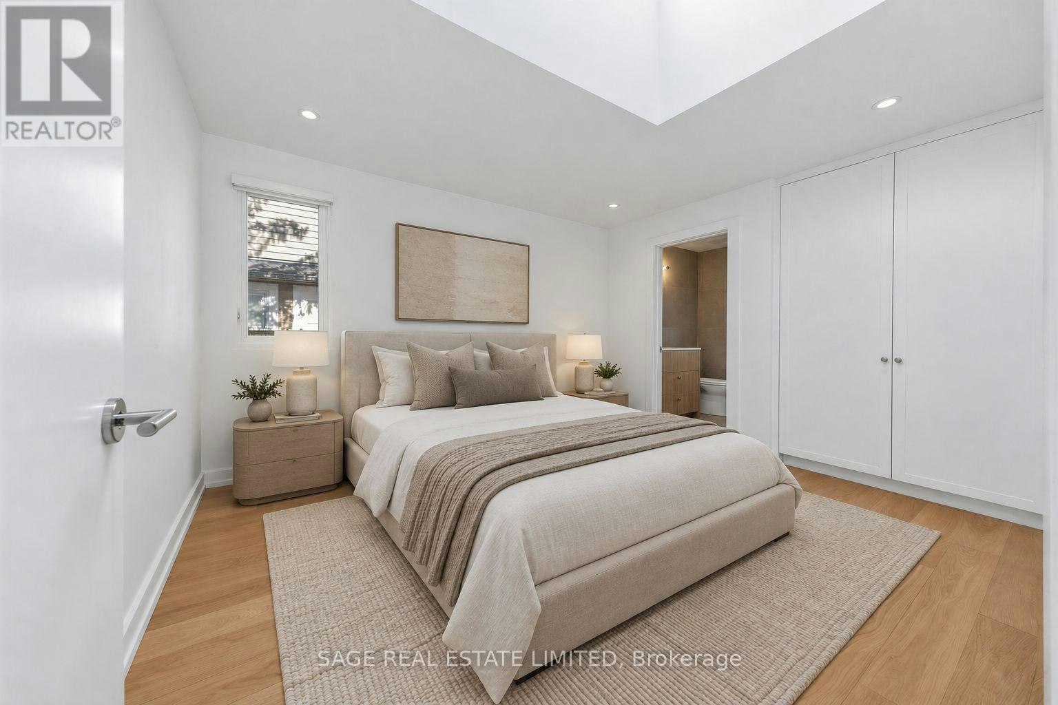 2 Addison Crescent, Toronto, ON, M3B 1K8 - 32