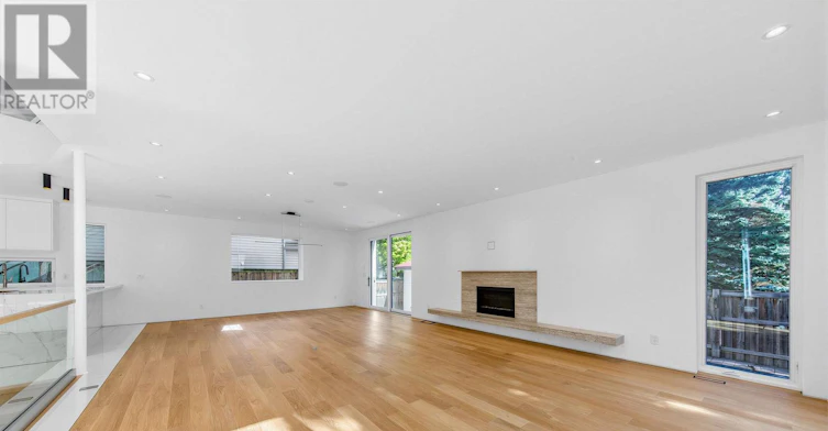 2 Addison Crescent, Toronto, ON, M3B 1K8 - 9