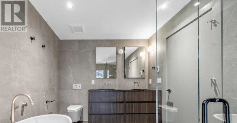 2 Addison Crescent, Toronto, ON, M3B 1K8 - 24