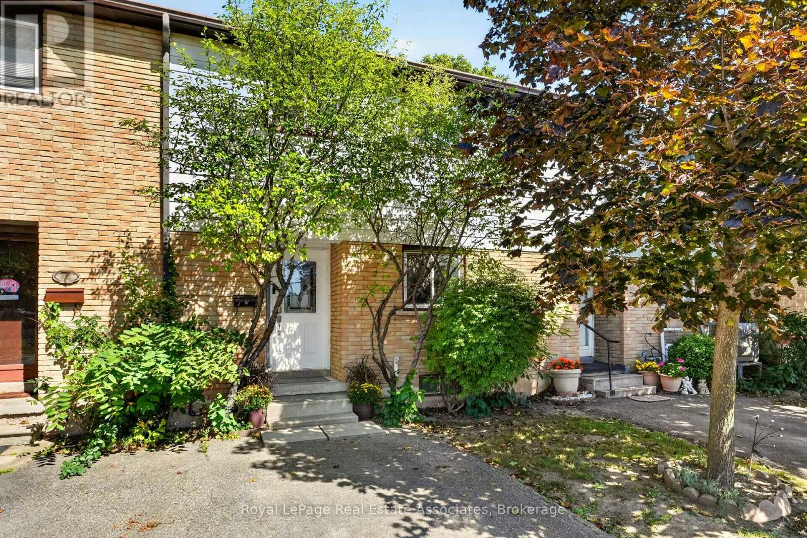 8-59 Maple Avenue, Halton Hills, ON, L7G 1X8
