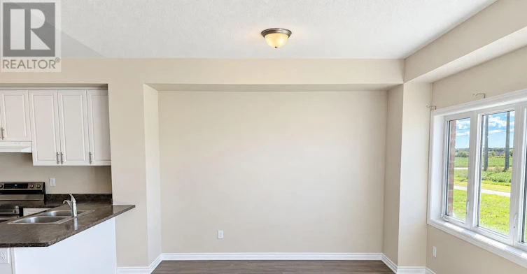 109 Sapphire Way, Thorold, ON, L2V 0L5 - 8