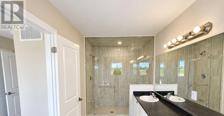109 Sapphire Way, Thorold, ON, L2V 0L5 - 11