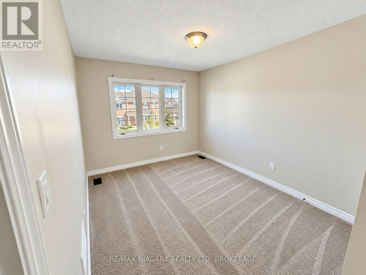 109 Sapphire Way, Thorold, ON, L2V 0L5 - 15