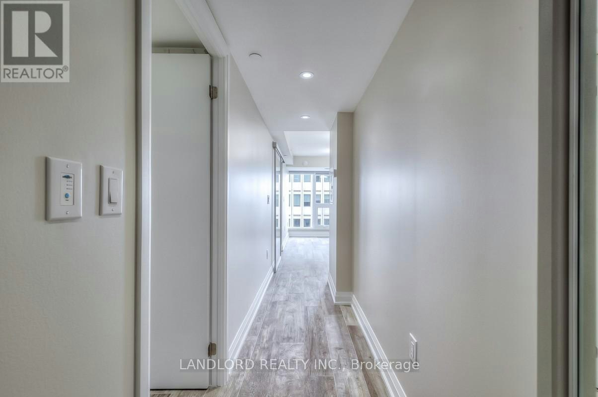 1714-955 Bay Street, Toronto, ON, M5S 0C6 - 19