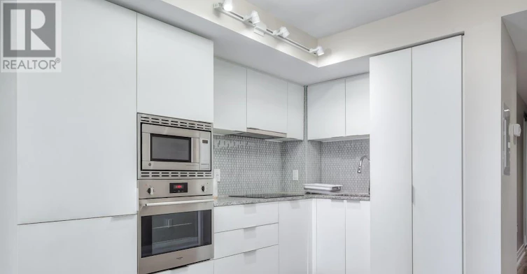1714-955 Bay Street, Toronto, ON, M5S 0C6 - 7