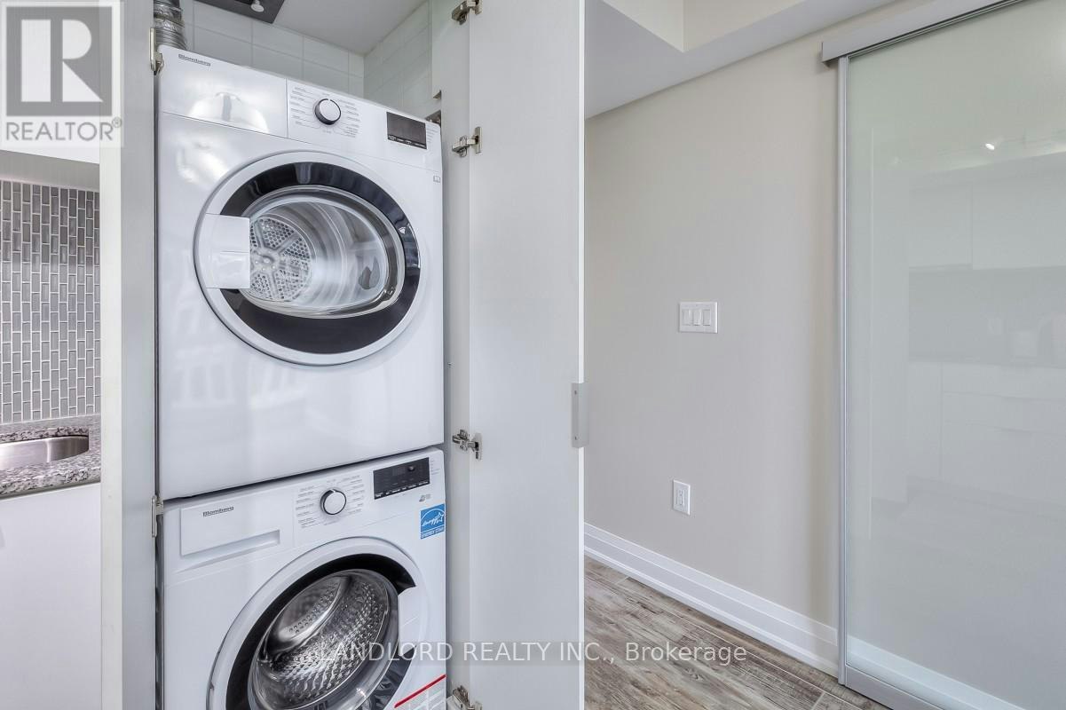 1714-955 Bay Street, Toronto, ON, M5S 0C6 - 14