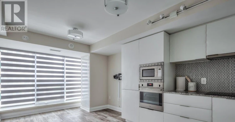 1714-955 Bay Street, Toronto, ON, M5S 0C6 - 2
