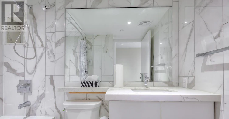 1714-955 Bay Street, Toronto, ON, M5S 0C6 - 13