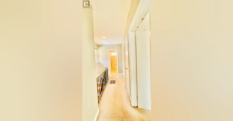 57 Medway Crescent, Toronto, ON, M1P 3T7 - 11