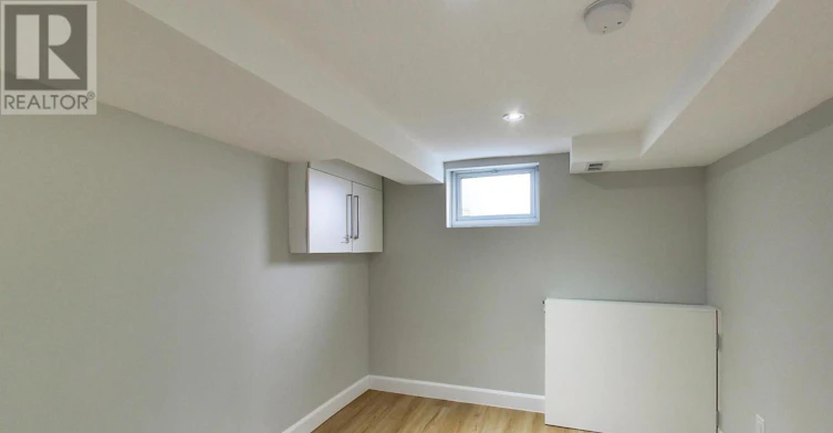 LOWER-2505 Gerrard Street E, Toronto, ON, M1N 1W7 - 17
