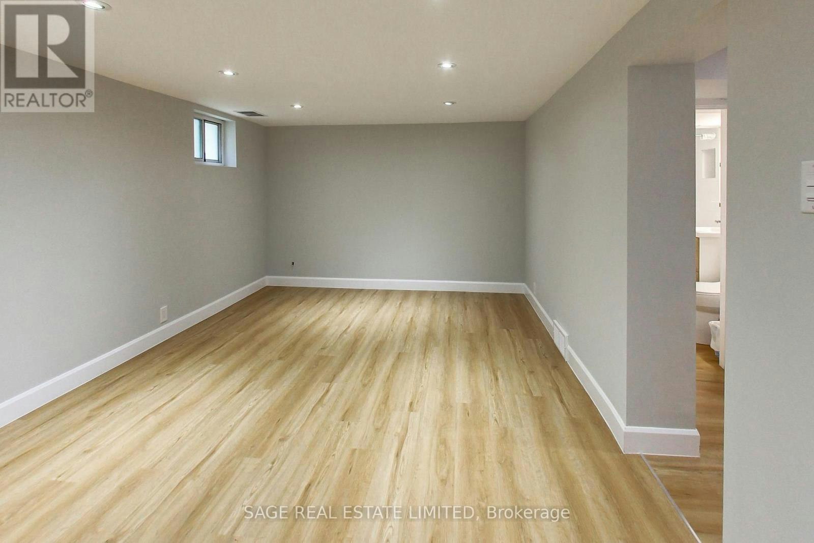 LOWER-2505 Gerrard Street E, Toronto, ON, M1N 1W7 - 10
