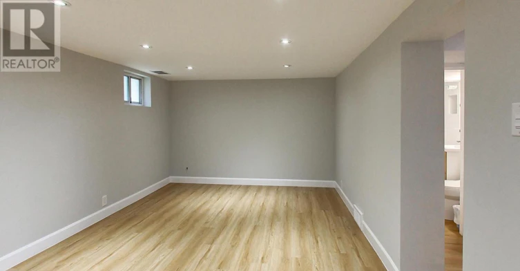 LOWER-2505 Gerrard Street E, Toronto, ON, M1N 1W7 - 10