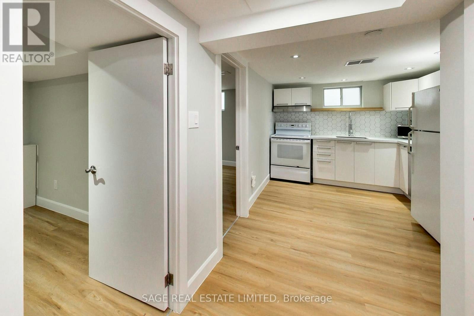 LOWER-2505 Gerrard Street E, Toronto, ON, M1N 1W7 - 2