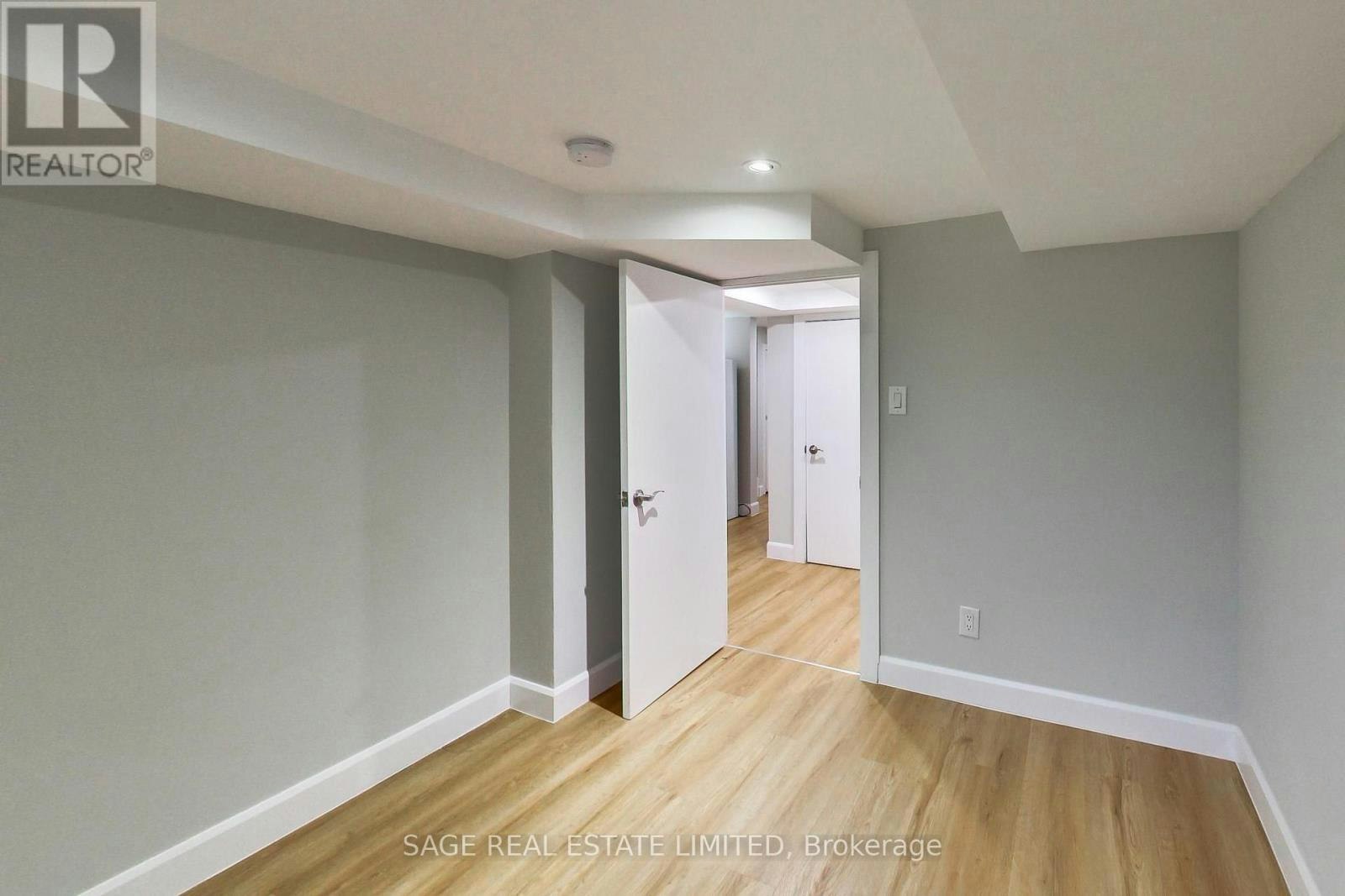 LOWER-2505 Gerrard Street E, Toronto, ON, M1N 1W7 - 18