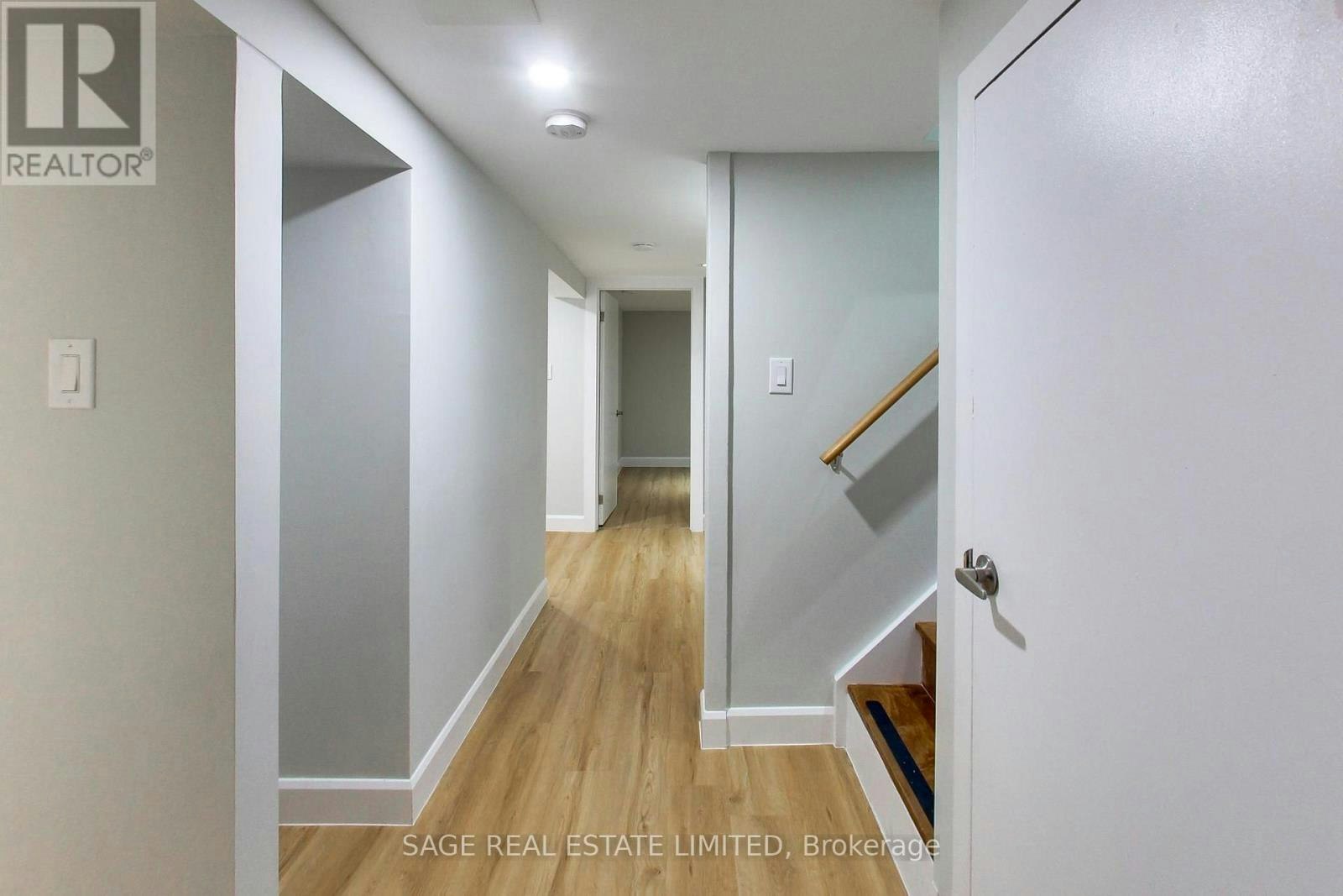 LOWER-2505 Gerrard Street E, Toronto, ON, M1N 1W7 - 12
