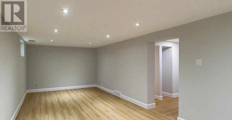 LOWER-2505 Gerrard Street E, Toronto, ON, M1N 1W7 - 9