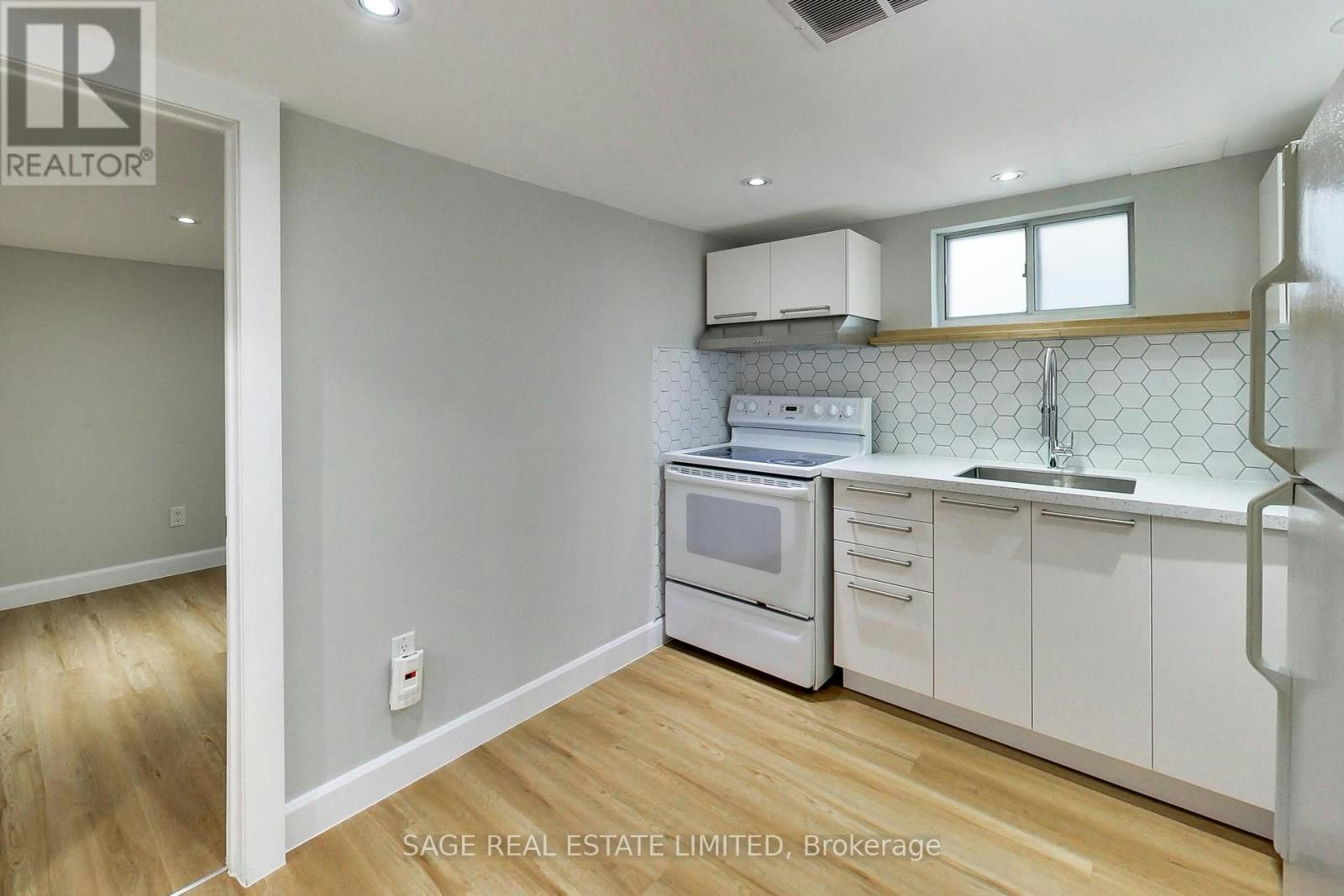 LOWER-2505 Gerrard Street E, Toronto, ON, M1N 1W7 - 3