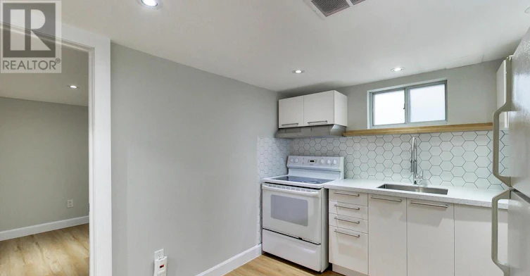 LOWER-2505 Gerrard Street E, Toronto, ON, M1N 1W7 - 3