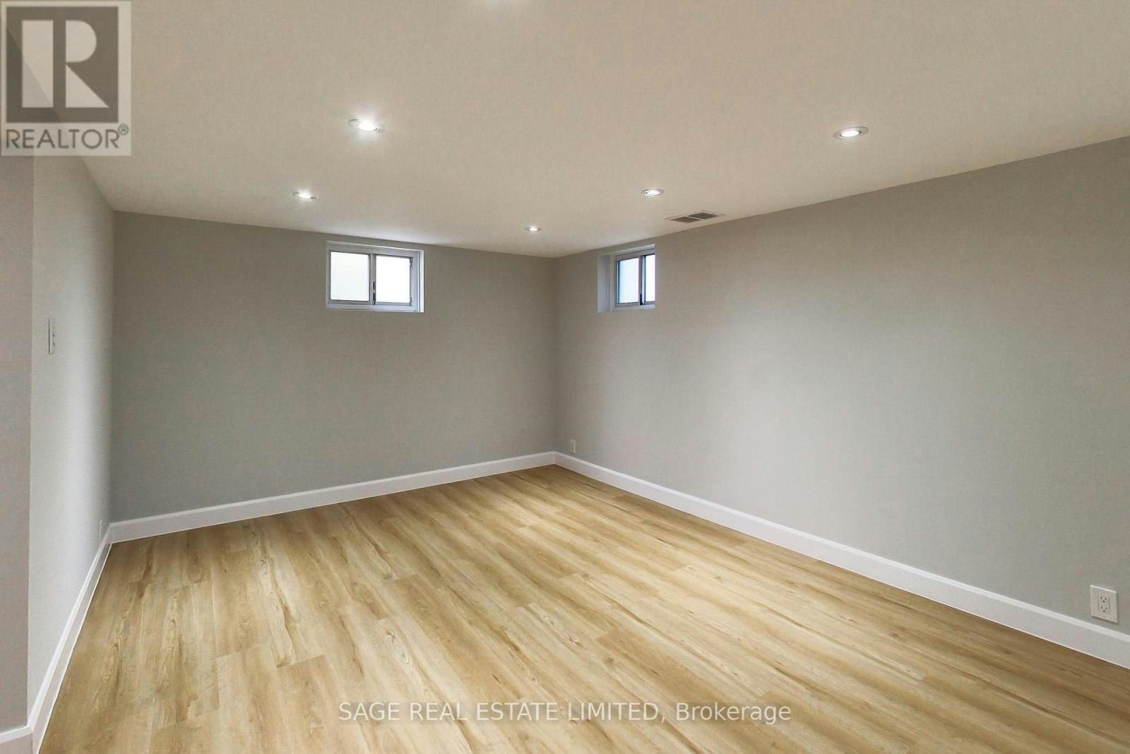 LOWER-2505 Gerrard Street E, Toronto, ON, M1N 1W7 - 8