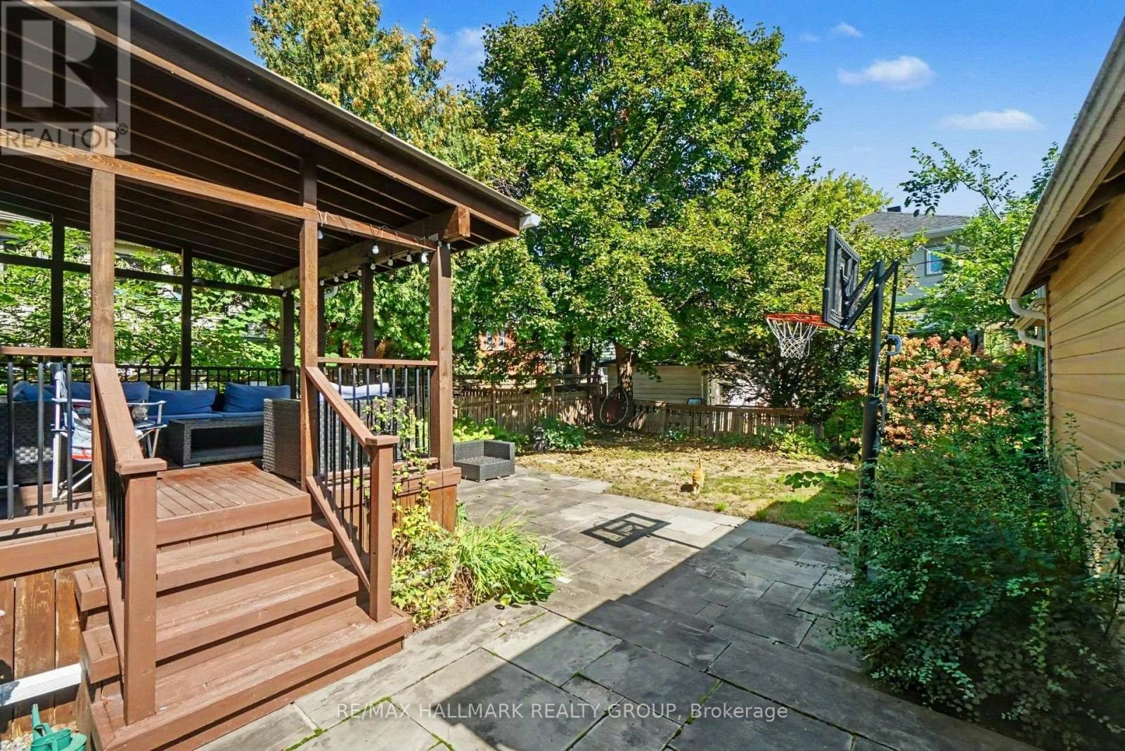 407 Eden Avenue, Ottawa, ON, K1Z 5J1 - 21