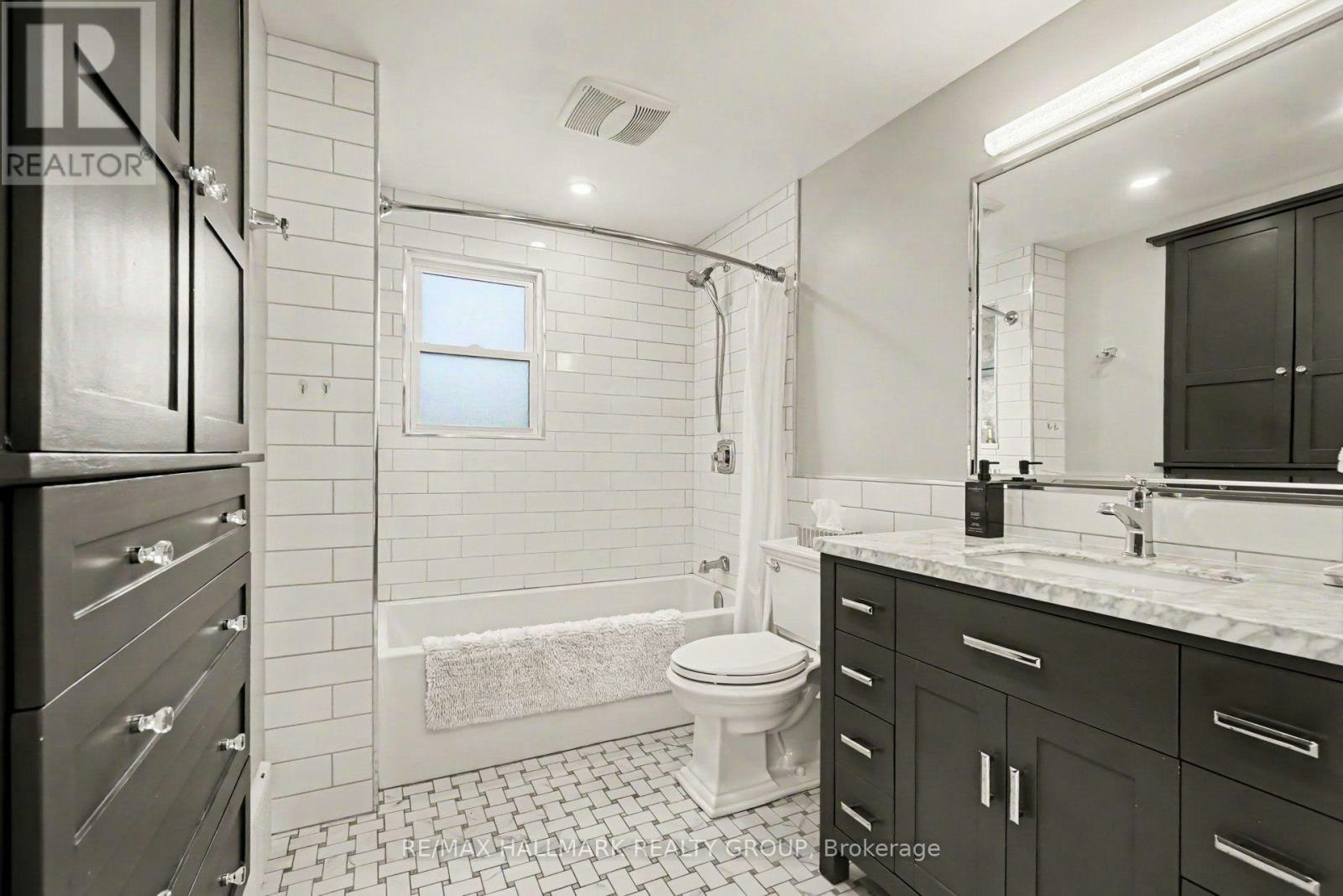 407 Eden Avenue, Ottawa, ON, K1Z 5J1 - 16