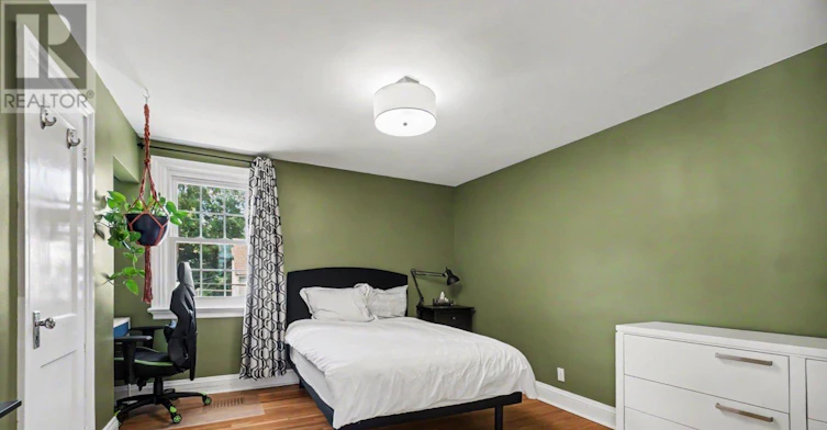 407 Eden Avenue, Ottawa, ON, K1Z 5J1 - 12