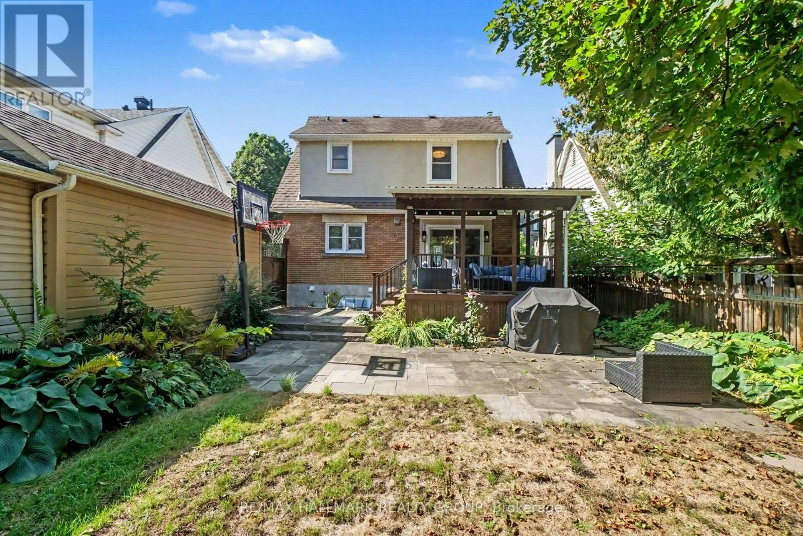 407 Eden Avenue, Ottawa, ON, K1Z 5J1 - 22