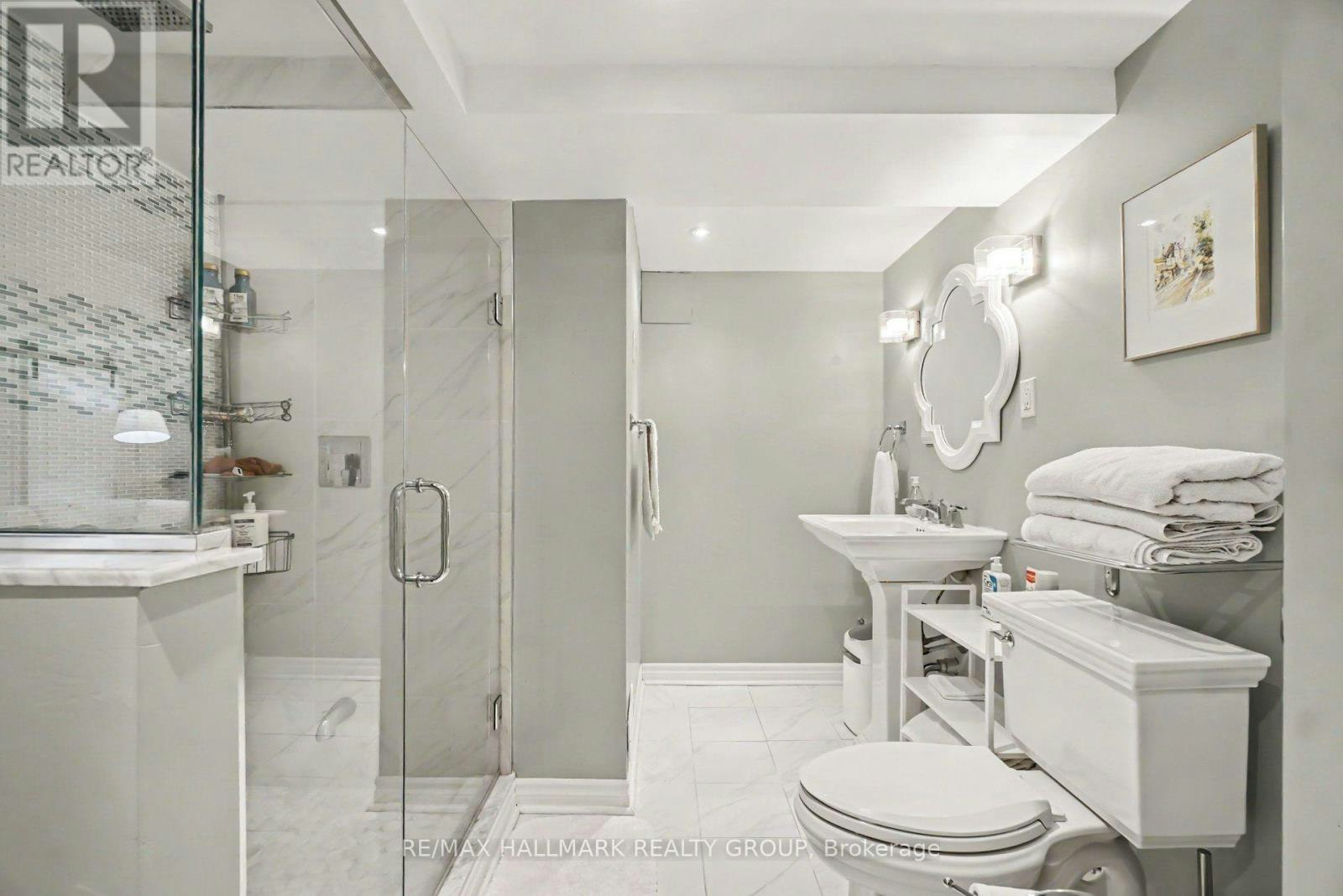 407 Eden Avenue, Ottawa, ON, K1Z 5J1 - 20