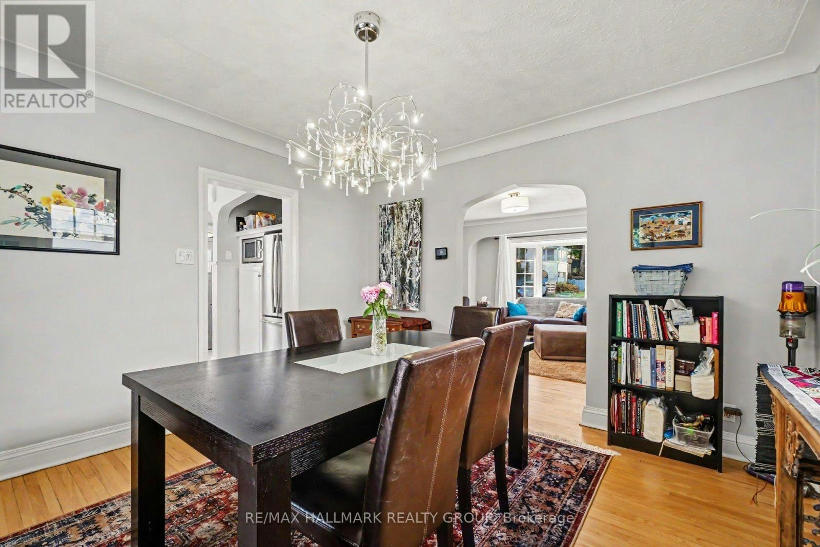 407 Eden Avenue, Ottawa, ON, K1Z 5J1 - 8