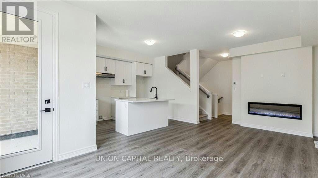 118-10 Birmingham Drive, Cambridge, ON, N1R 8J8 - 12