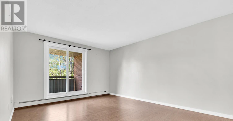 306-955 Grand Avenue W, Chatham-Kent, ON, N7L 4Z6 - 2