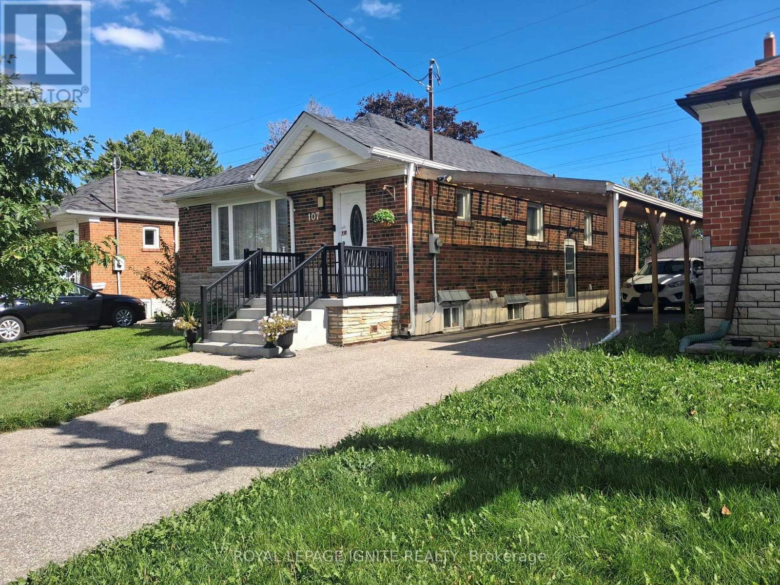 BSMT-107 Flora Drive, Toronto, ON, M1P 1A7