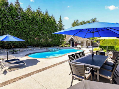 15544 59 Avenue - 5