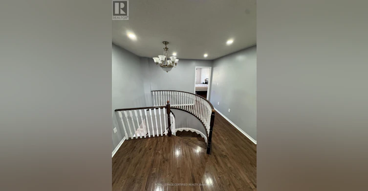 136 Luella Crescent, Brampton, ON, L7A 3H8 - 4