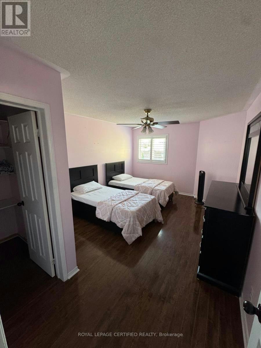136 Luella Crescent, Brampton, ON, L7A 3H8 - 9