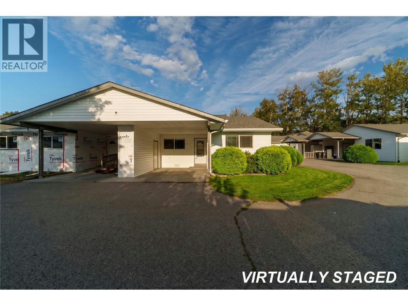 106-1692 Atkinson Street, Penticton, BC, V2A 6B5