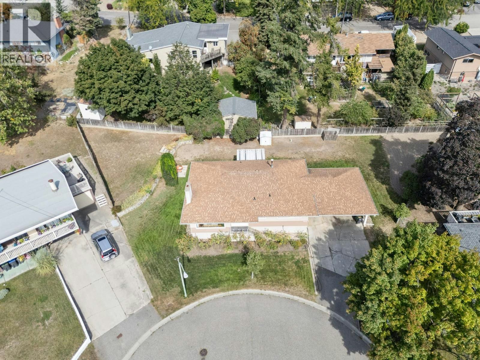 1442 Glenaire Crescent, Kelowna, BC, V1Y 3N1