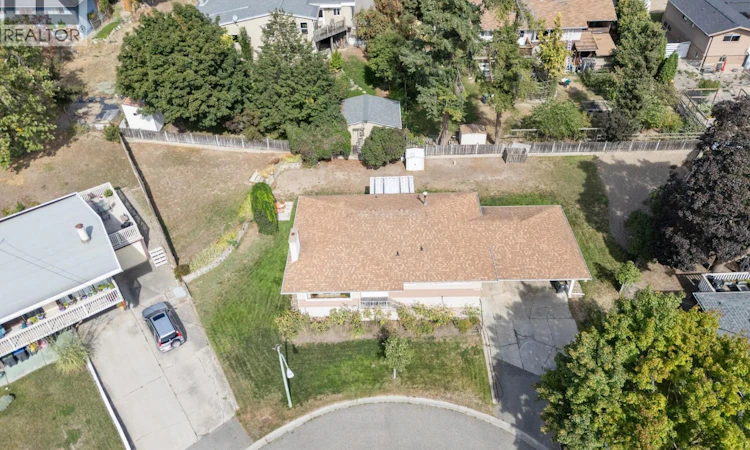 1442 Glenaire Crescent